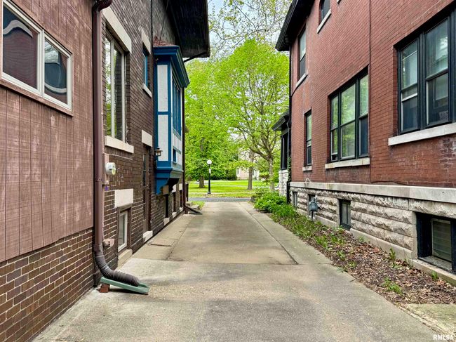 1117 W Moss Ave, House other with 5 bedrooms, 3 bathrooms and null parking in Peoria IL | Image 60