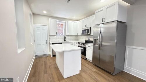 5822 Windsor Ave, PHILADELPHIA, PA, 19143-5220 | Card Image