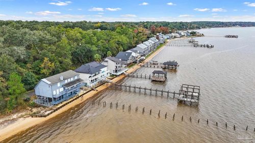 8600 Scenic Hwy, Pensacola, FL, 32514-7907 | Card Image