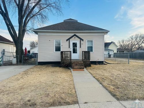 306 W 21st St, South Sioux City, NE, 68776-2645 | Card Image