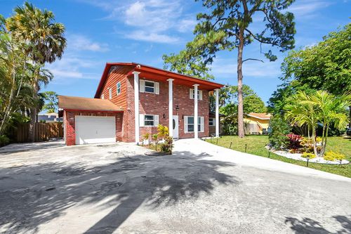 5425 Stratford Rd, Haverhill, FL, 33415-1254 | Card Image