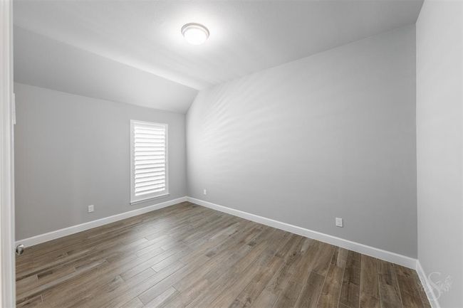 3rd bedroom. | Image 30