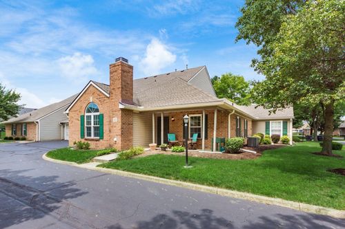 415 Chardonnay Ln, Lewis Center, OH, 43035-9127 | Card Image