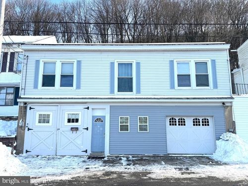 50 W Savory St, POTTSVILLE, PA, 17901-3946 | Card Image