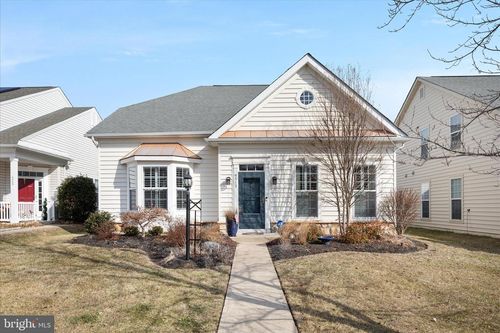 9513 Moonen Bay Ln, BRISTOW, VA, 20136-3515 | Card Image