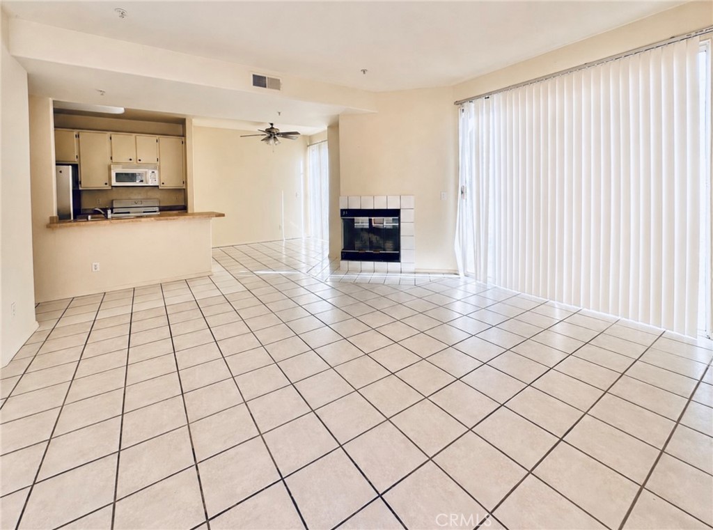 Residential Lease in Chino Hills 4