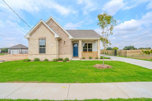 112 K Street, Meridian, TX, 76665 | Card Image