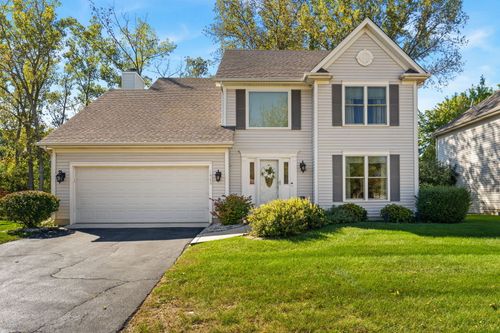 1460 Prairie Crossing Dr, West Chicago, IL, 60185-5141 | Card Image