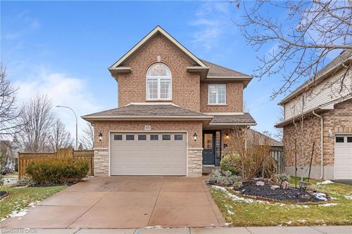 83 Udell Way, Grimsby, ON, L3M5K9 | Card Image