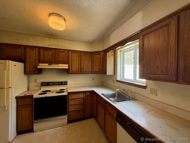 31 Cortland Pl, Condo with 2 bedrooms, 2 bathrooms and null parking in Ansonia CT | Image 10