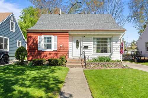 1205 Barnes Street, Delavan, WI, 53115 | Card Image