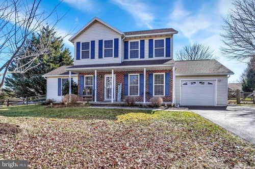480 Hollow Rd, STEWARTSTOWN, PA, 17363-8792 | Card Image