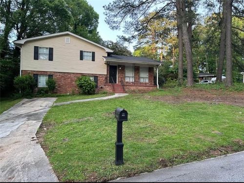 1247 Shoreham Dr, College Park, GA, 30349-5817 | Card Image