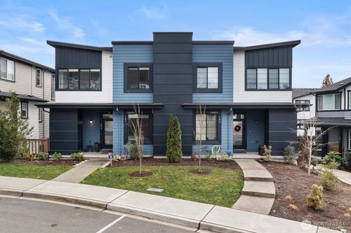 101-26627 Ne Boyd Way, Duvall, WA, 98019-8226 | Card Image