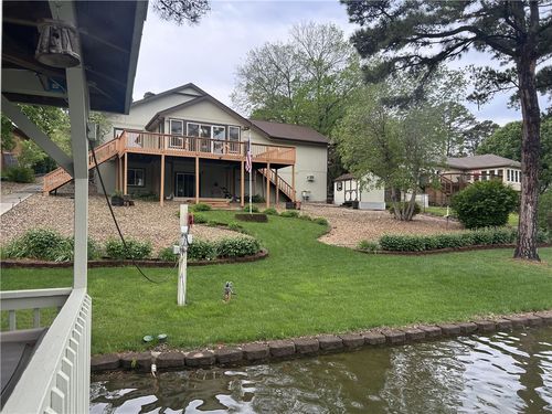 8 Deerhurst Ln, Bella Vista, AR, 72714-3133 | Card Image