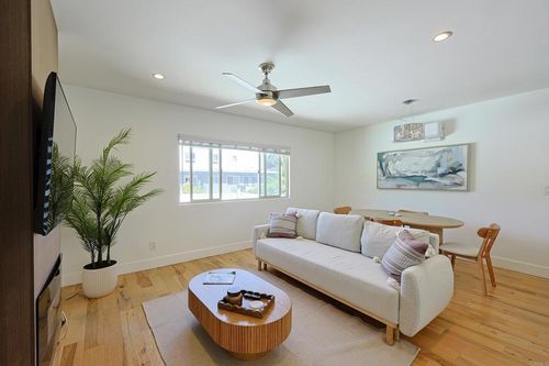 b-455 Orange Ave, Coronado, CA, 92118-1835 | Card Image