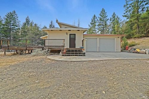 900 Cherry Creek Rd, Willits, CA, 95490 | Card Image