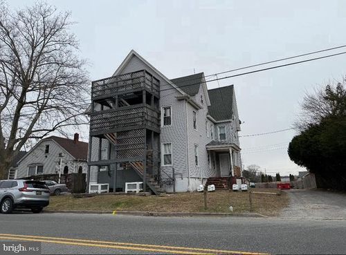 325 N Broad St, Carneys Point, NJ, 08069-1017 | Card Image