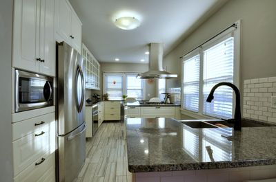 Amazing kitchens. Both units nearly identical. | Image 2