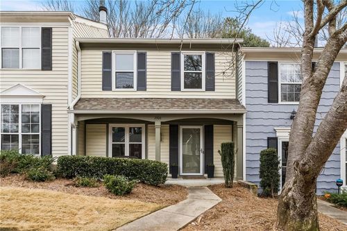 2506 Queen Anne Ct, Atlanta, GA, 30350-2098 | Card Image