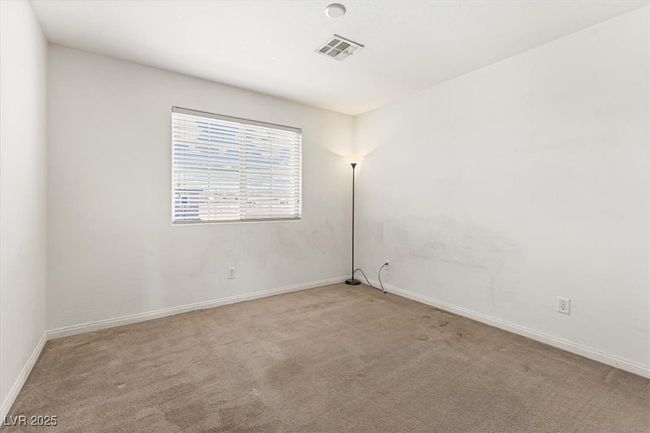 9268 Wildfire Gorge St, House other with 4 bedrooms, 3 bathrooms and null parking in Las Vegas NV | Image 6
