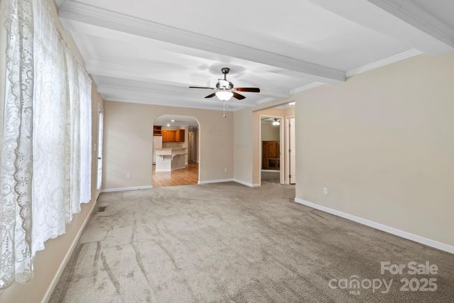 Living Room | Image 9