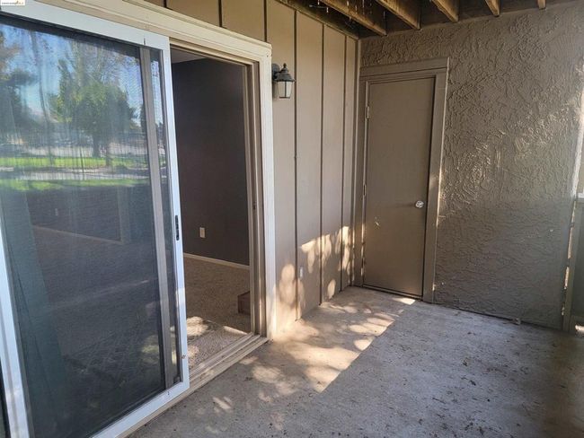 1267 Lakeview Cir, Condo with 1 bedrooms, 1 bathrooms and 1 parking in Pittsburg CA | Image 15