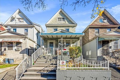 35-29 91st St, Jackson Heights, NY, 11372-5856 | Card Image