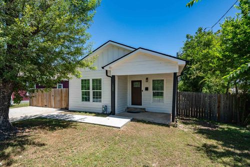1920 S 18th St, Waco, TX, 76706-3011 | Card Image