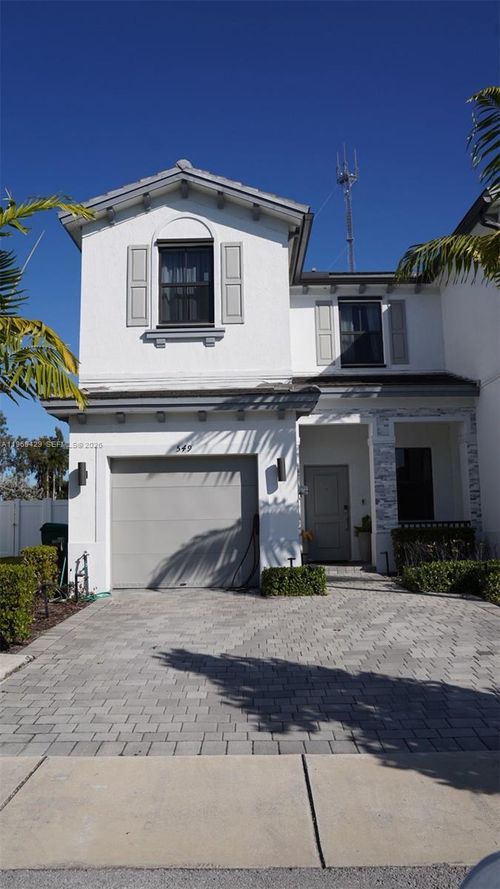 549 Nw 204th St, Miami Gardens, FL, 33169-3476 | Card Image