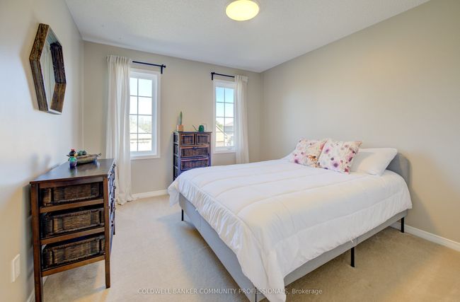 12 Gage St, House attached with 3 bedrooms, 2 bathrooms and 1 parking in Grimsby ON | Image 27