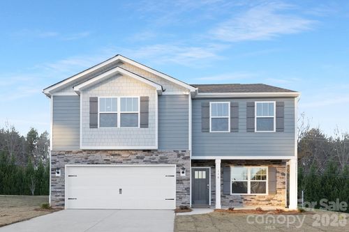 145 Ridgehaven Dr, Waynesville, NC, 28786-1653 | Card Image