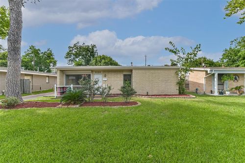 1124 Helen Dr, Deer Park, TX, 77536-3614 | Card Image