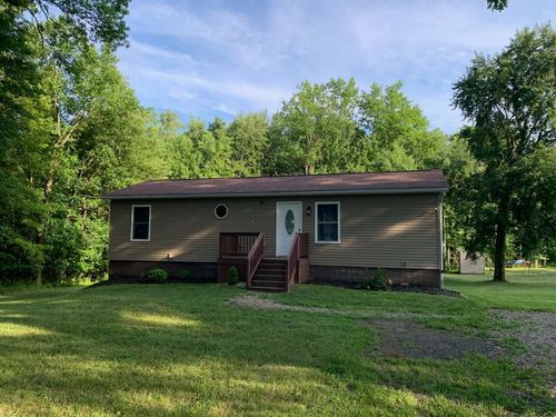 7140 Lamor Rd, Sharpsville, PA, 16150-3316 | Card Image