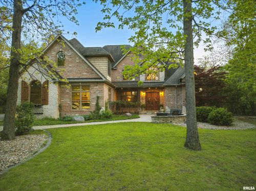 7300 N Honeysuckle Ct, Brimfield, IL, 61517-8900 | Card Image