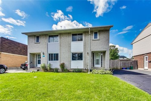 22 Lucerne Dr, Kitchener, ON, N2E1B3 | Card Image