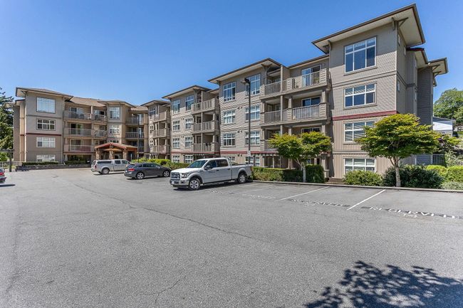 107 - 2515 Park Drive, Condo with 2 bedrooms, 2 bathrooms and 2 parking in Abbotsford BC | Image 1