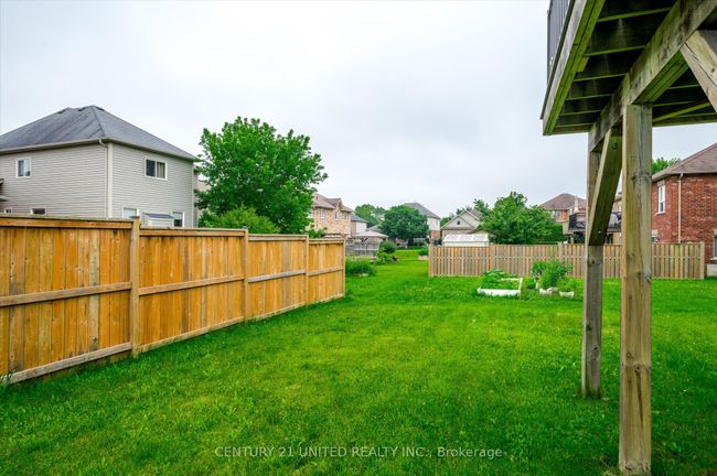 213 Farrier Cres, House other with 4 bedrooms, 4 bathrooms and 4 parking in Peterborough ON | Image 38