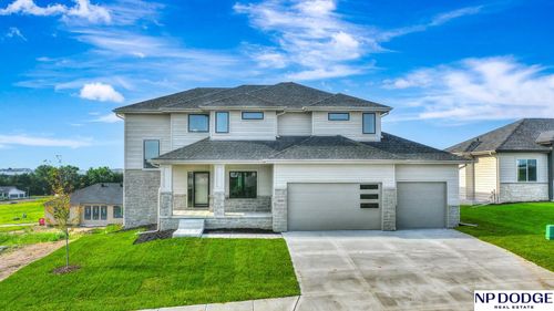 20131 R St, Omaha, NE, 68135 | Card Image