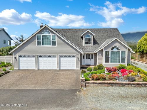 487 Ridge Rd, Manzanita, OR, 97130-9073 | Card Image