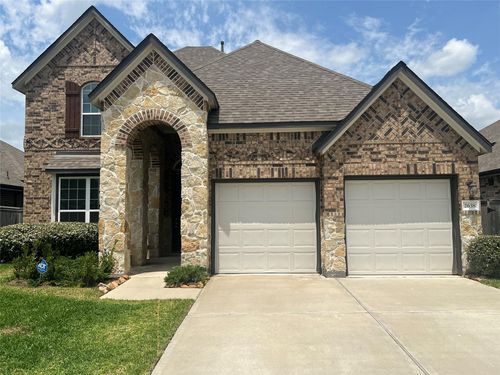 2638 Settler Hill Dr, Fresno, TX, 77545-2317 | Card Image