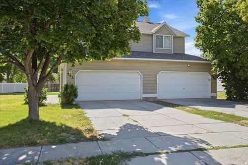 544 S Pine Cone Way, Ogden, UT, 84404-4894 | Card Image