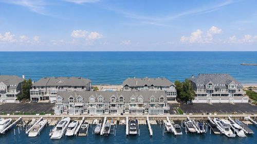 17-409 Lake Dr, New Buffalo, MI, 49117-2012 | Card Image