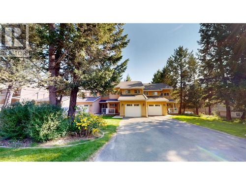 2-4850 Mckay St, Radium Hot Springs, BC, V0A1M0 | Card Image