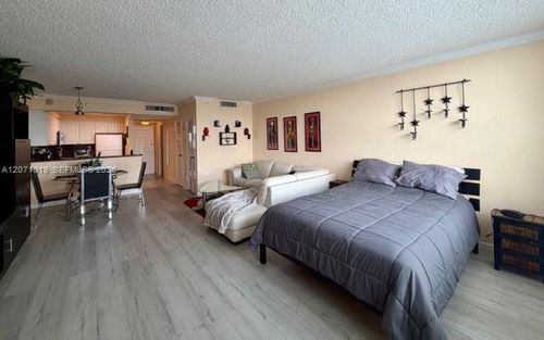 1627-2501 S Ocean Dr, Hollywood, FL, 33019-2663 | Card Image