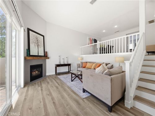 c-25710 Holiday Cir, Stevenson Ranch, CA, 91381-1272 | Card Image