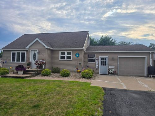 314 Washington Street, Elgin, IA, 52141 | Card Image