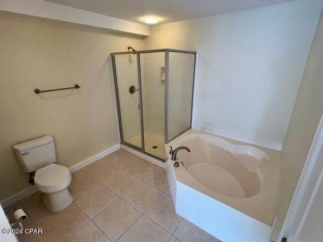 UNIT-300 - 3300 Highway 98, Condo with 3 bedrooms, 3 bathrooms and null parking in Mexico Beach FL | Image 19