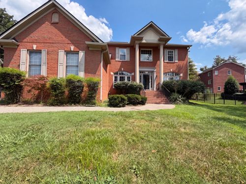 102 Shorecrest Cir, Hendersonville, TN, 37075-4866 | Card Image