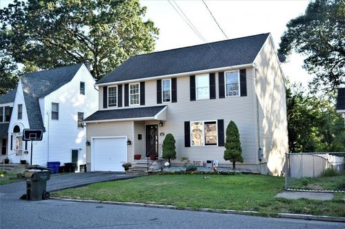 104 Appleton St, Springfield, MA, 01108-2903 | Card Image